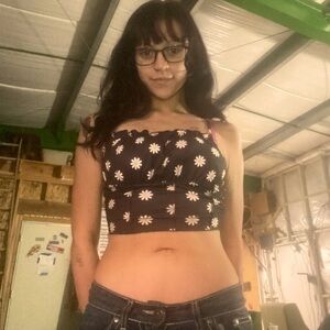 Shirt with white flowers